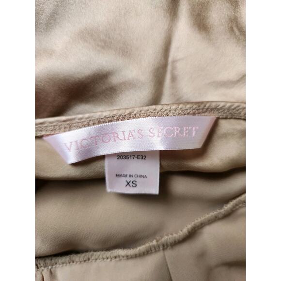 Vtg Victoria's Secret gold tan silk beaded sequin cami baby doll top Size XS - Picture 6 of 7